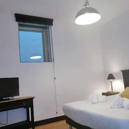 Appartement Rochefort, 2 Pieces, 4 Personnes - Fr-1-246b-455 *