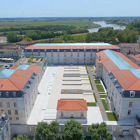 Rochefort, 2 Pieces, 4 Personnes - Fr-1-246b-455 Appartement *